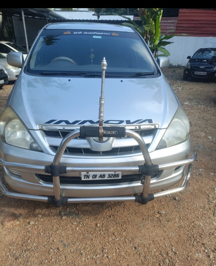 Toyata Innova car for sale